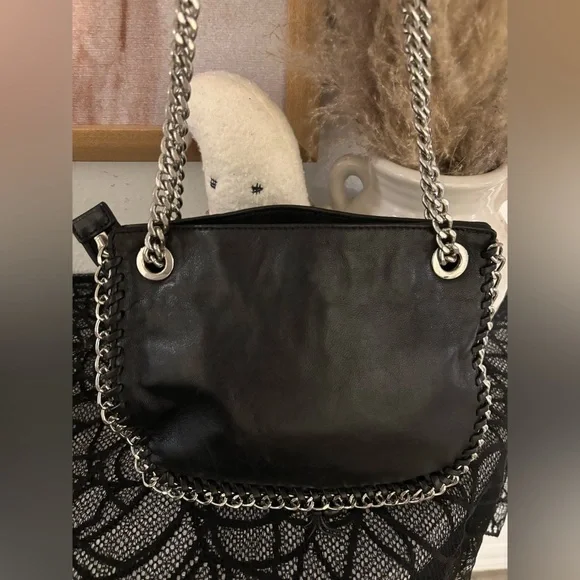 🎁Michael Michael Kors Black Leather Bag - Picture 3 of 4